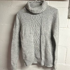 Grey medium weight women’s sweater